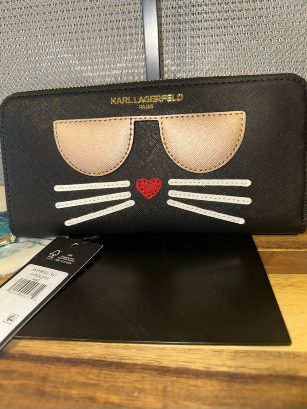 Karl Lagerfeld Black Wallet with Pink Sunglasses and Red Heart NWT